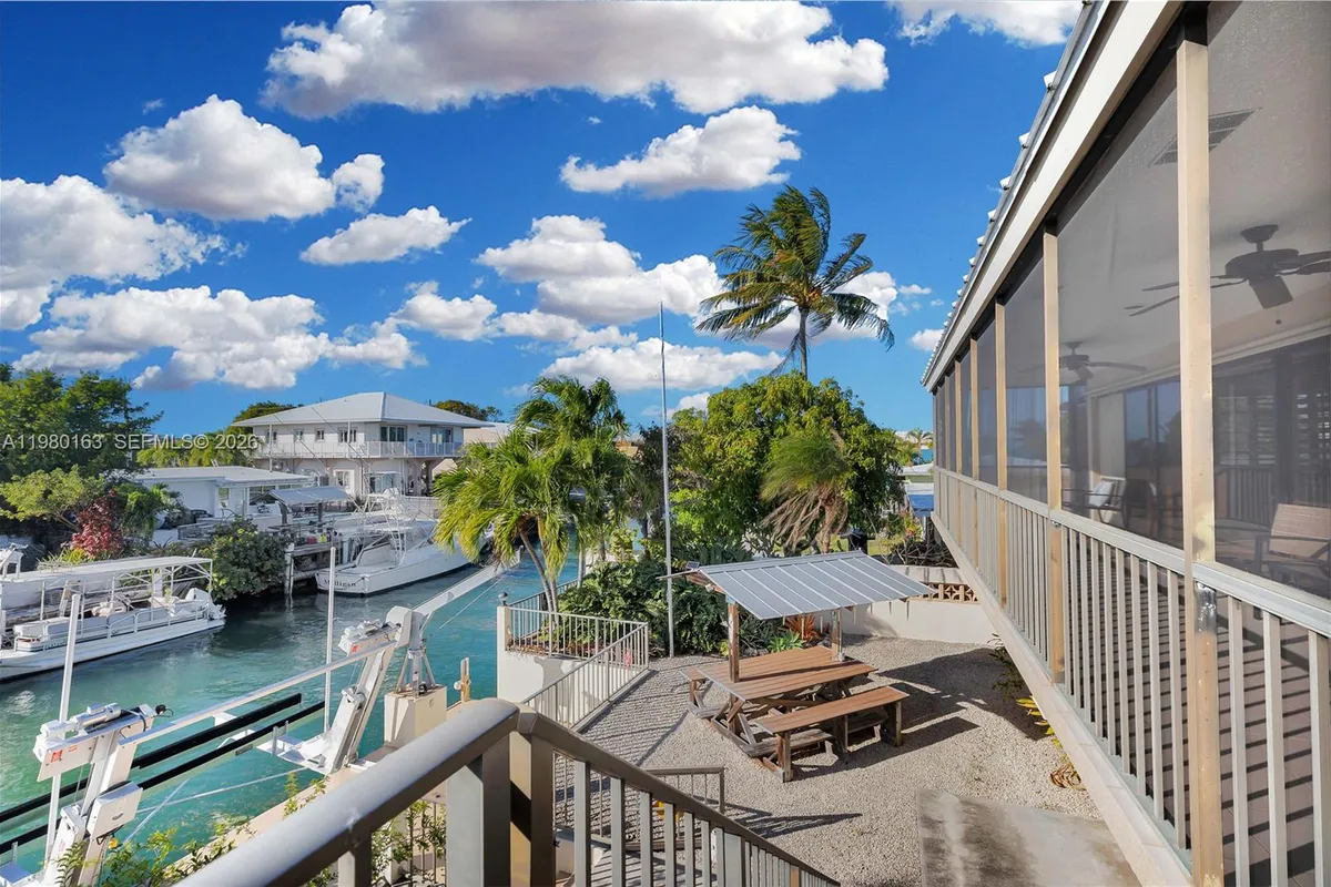 2663 Yellowtail Dr, Marathon FL 33050