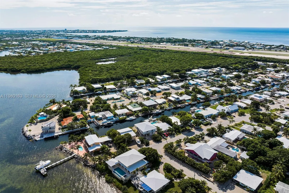 2663 Yellowtail Dr, Marathon FL 33050