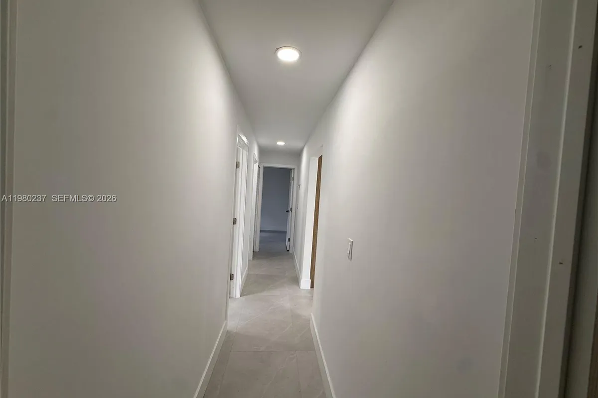 4020 NW 93rd Way, Sunrise FL 33351