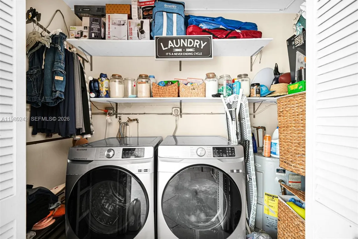 1811 Utopia Dr, Miramar FL 33023