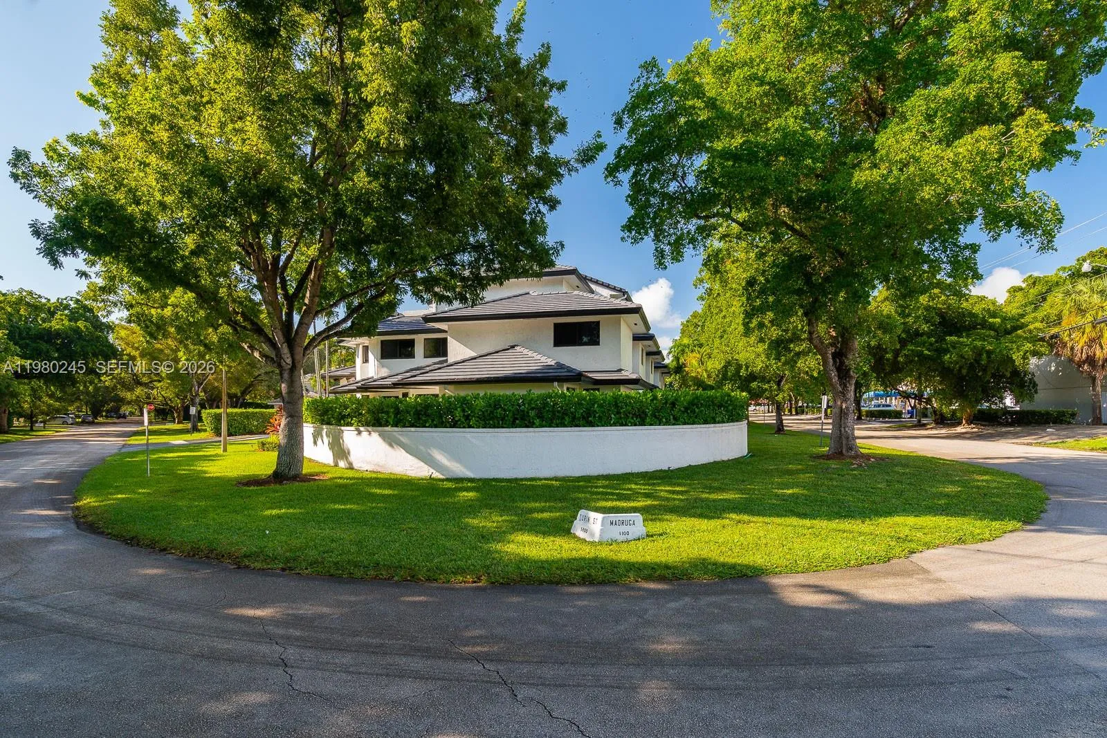 5750 Turin St # 206, Coral Gables FL 33146