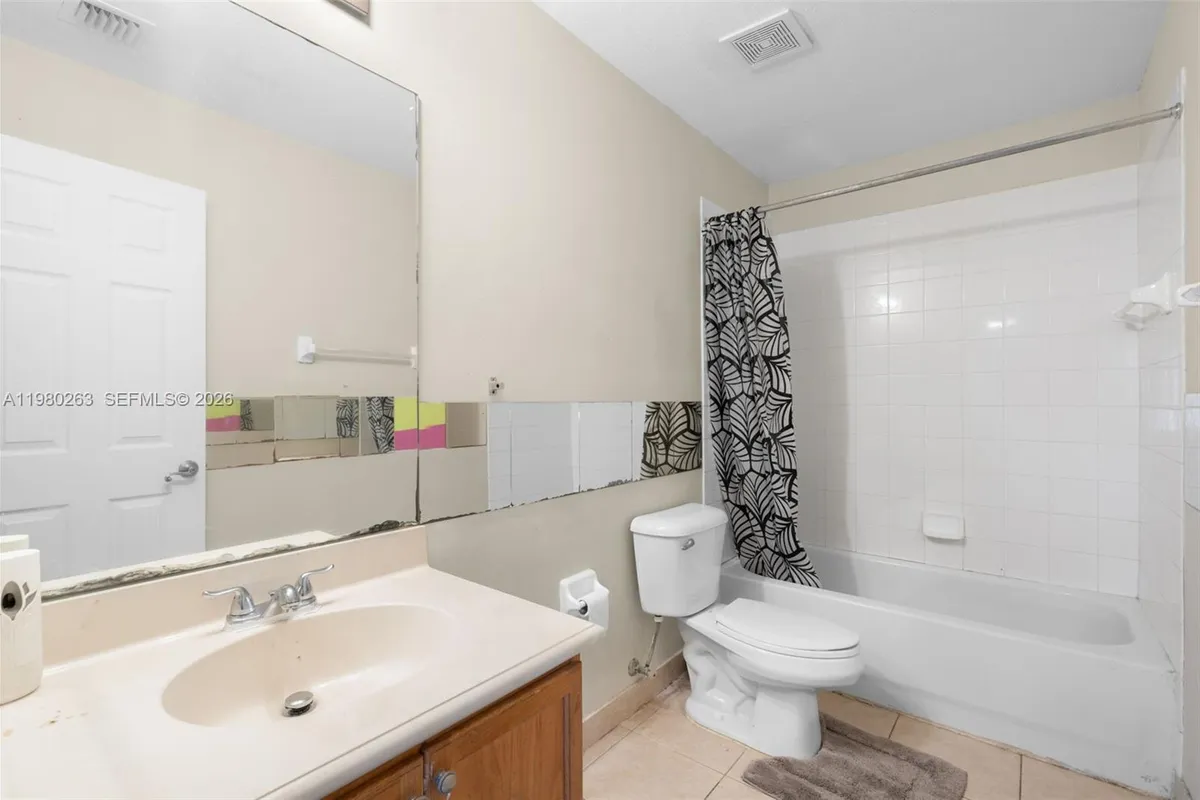 4628 SW 129th Ave, Miramar FL 33027