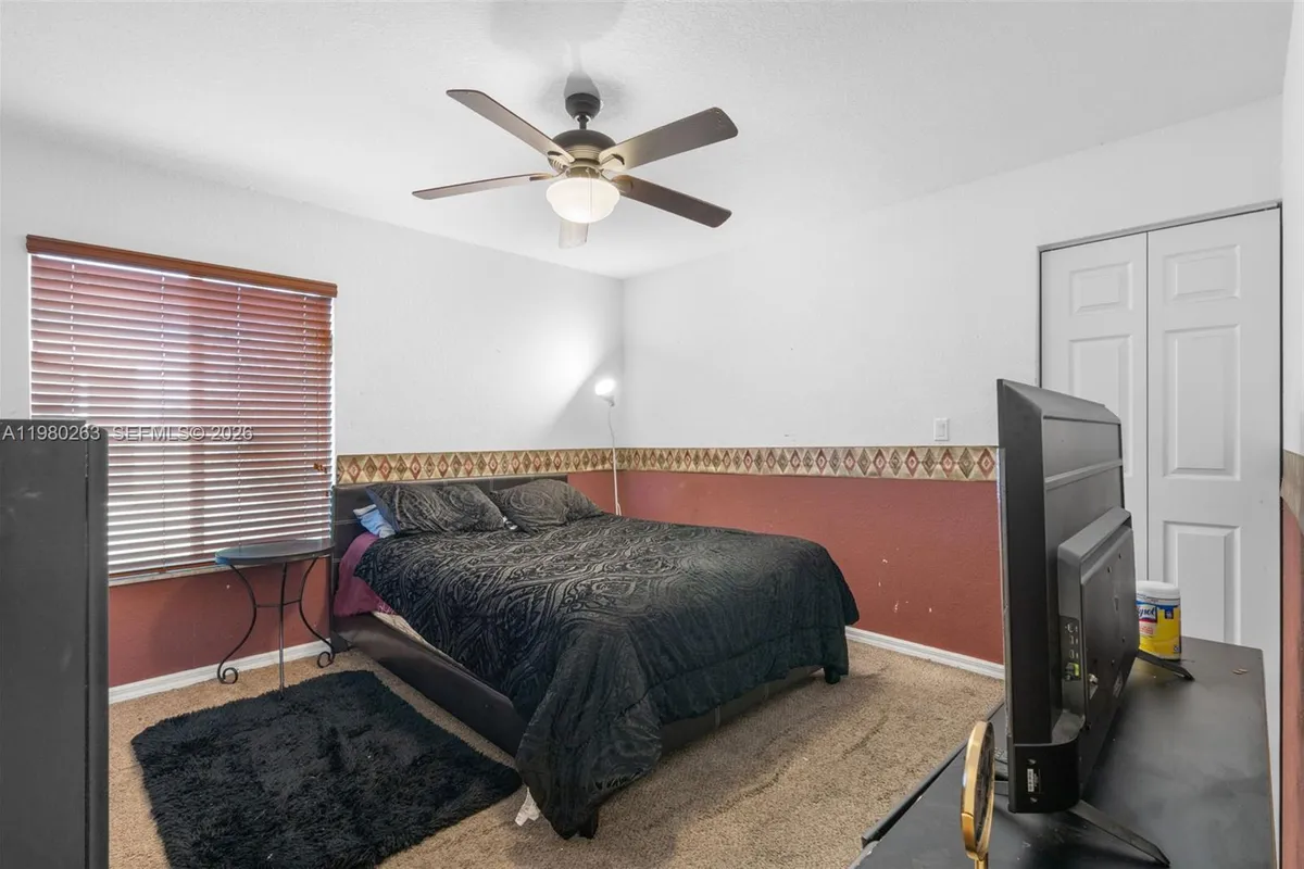 4628 SW 129th Ave, Miramar FL 33027