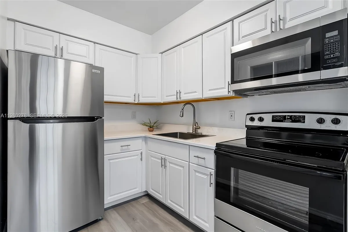 2327 NW 52nd Ct # 2327, Fort Lauderdale FL 33309