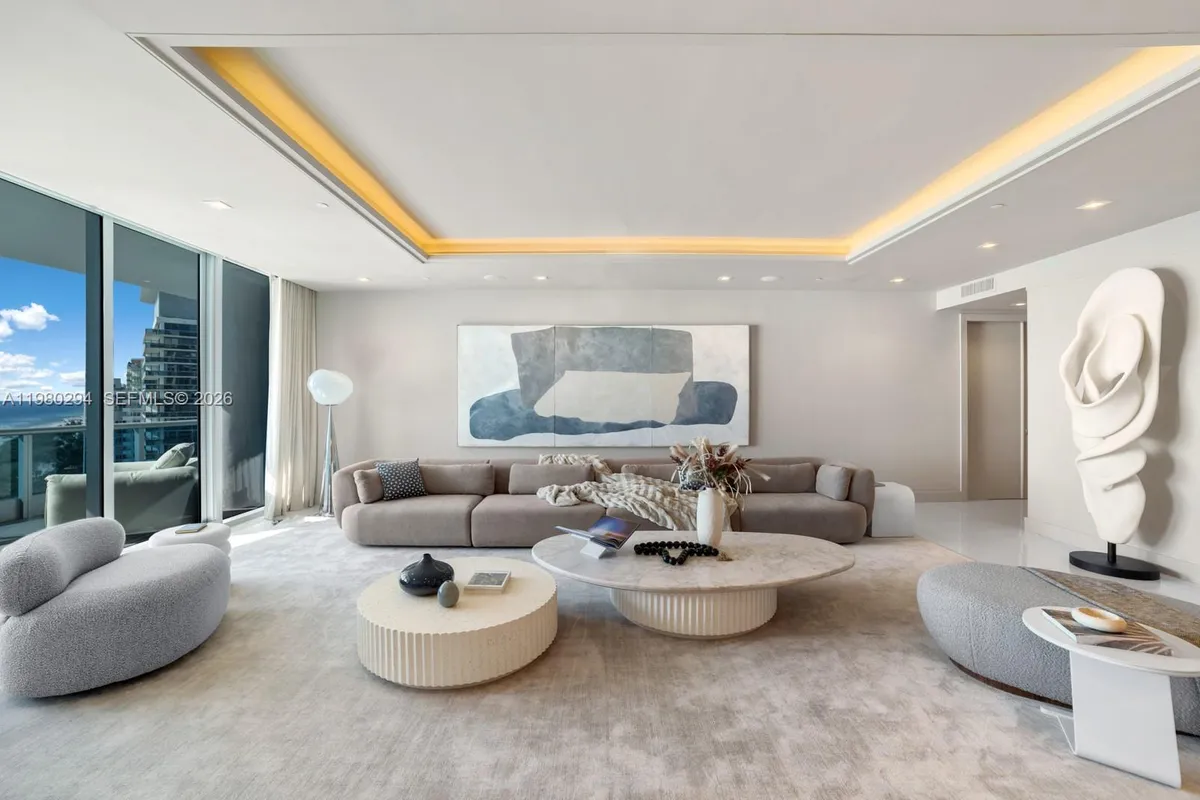 5959 Collins Ave # 1606, Miami Beach FL 33140