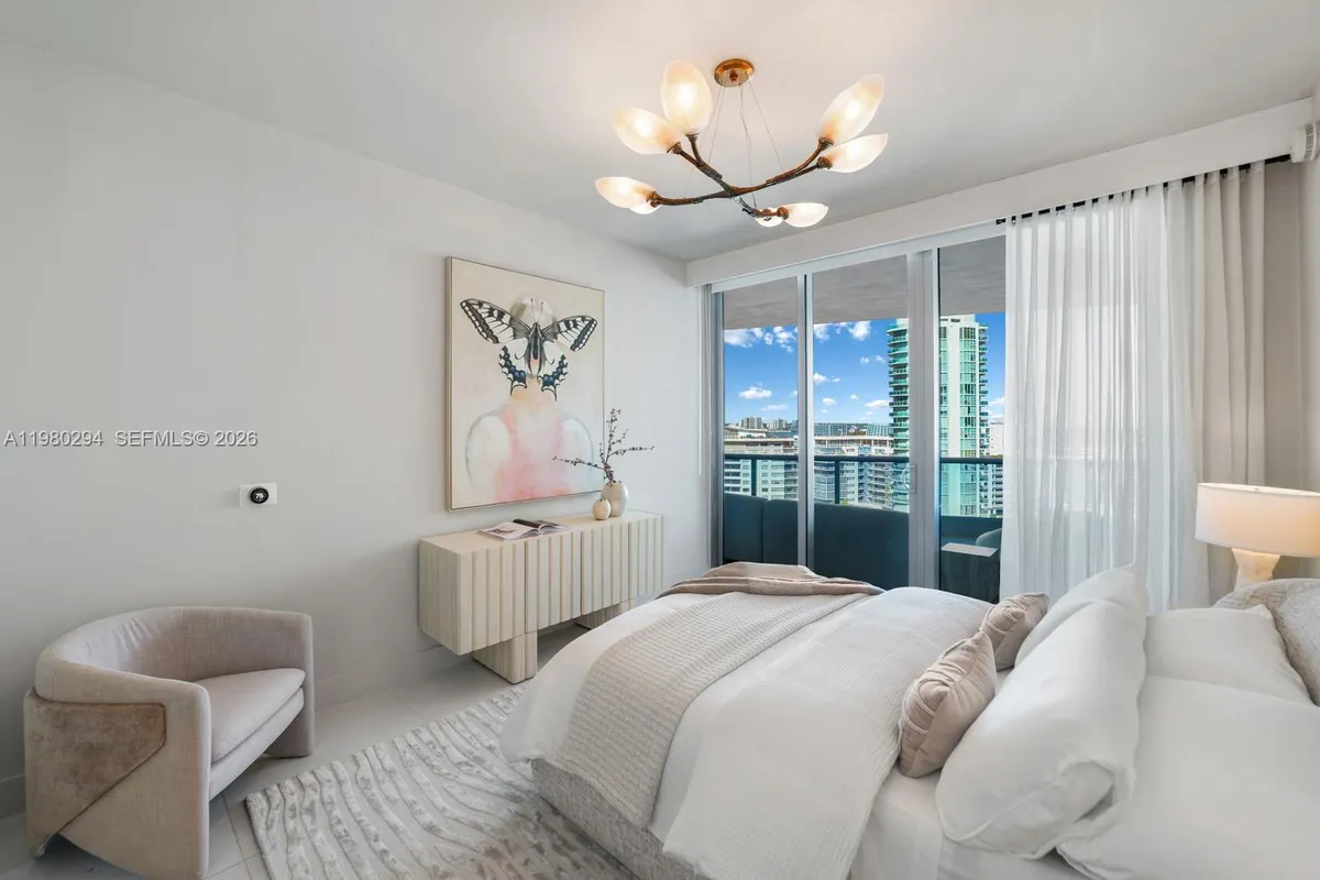 5959 Collins Ave # 1606, Miami Beach FL 33140