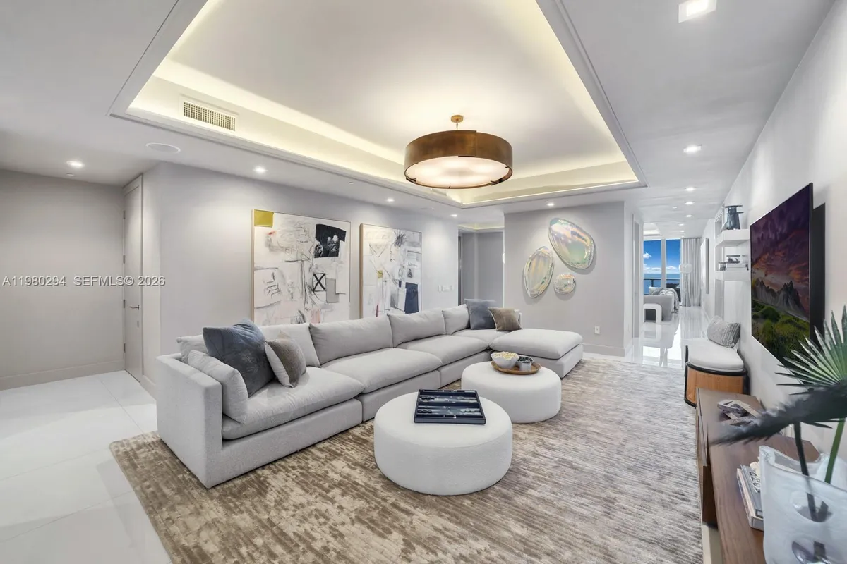 5959 Collins Ave # 1606, Miami Beach FL 33140