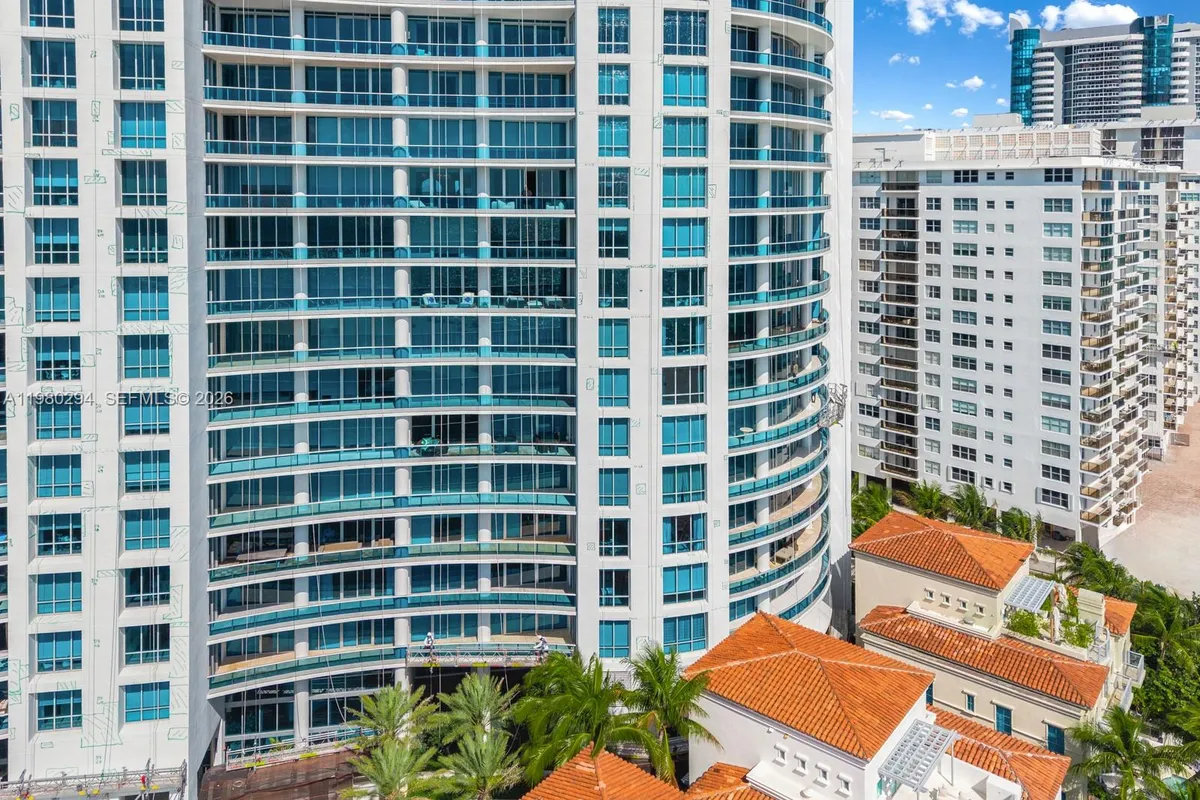 5959 Collins Ave # 1606, Miami Beach FL 33140