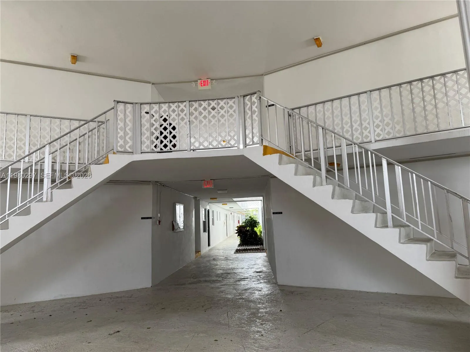 6507 Winfield Blvd, Margate FL 33063