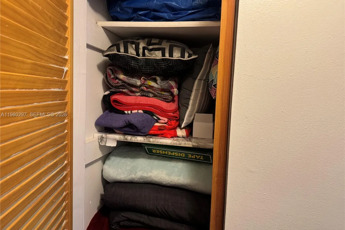 6507 Winfield Blvd, Margate FL 33063