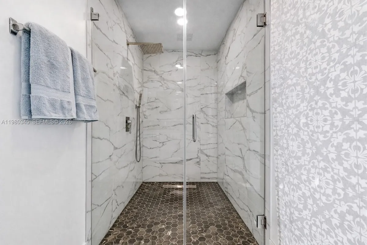 17204 SW 79th Ct, Palmetto Bay FL 33157