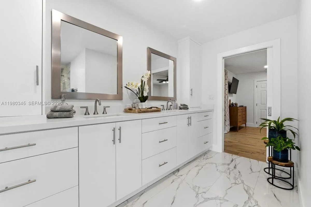 17204 SW 79th Ct, Palmetto Bay FL 33157