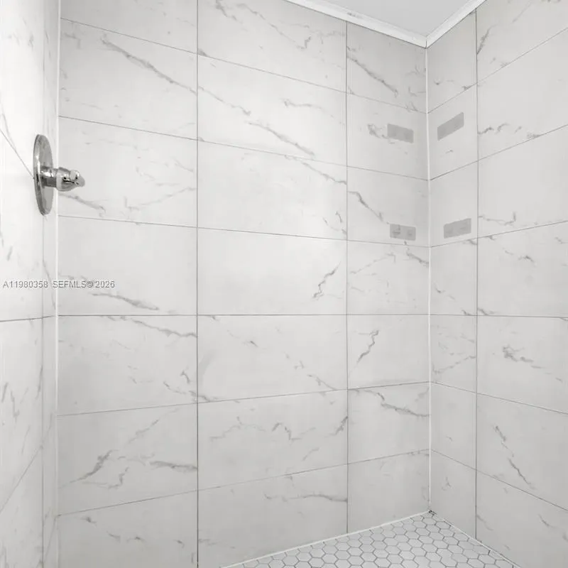 2720 N Pine Island Rd # 306, Sunrise FL 33322