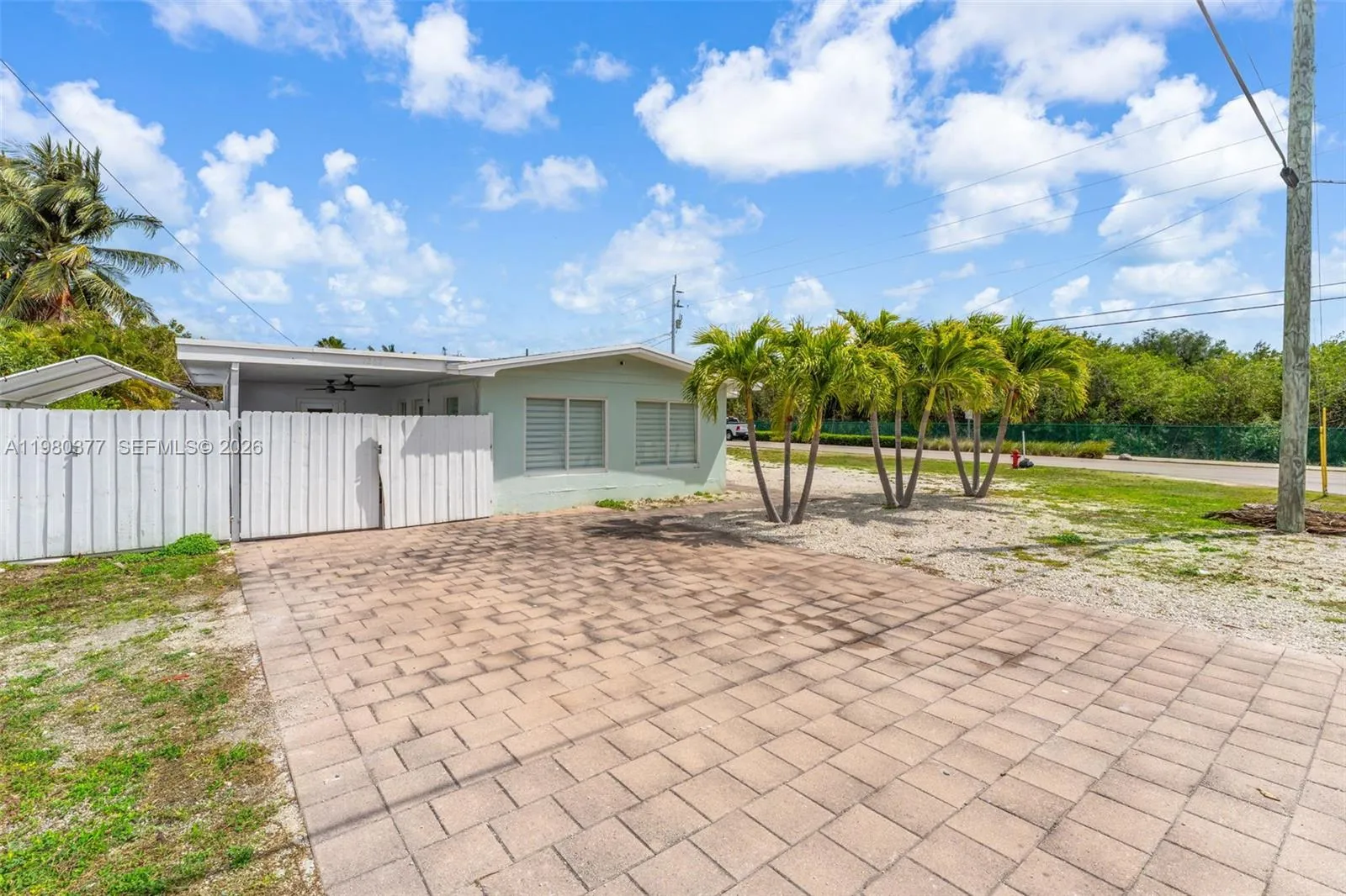 1262 Marlin Dr, Marathon FL 33050
