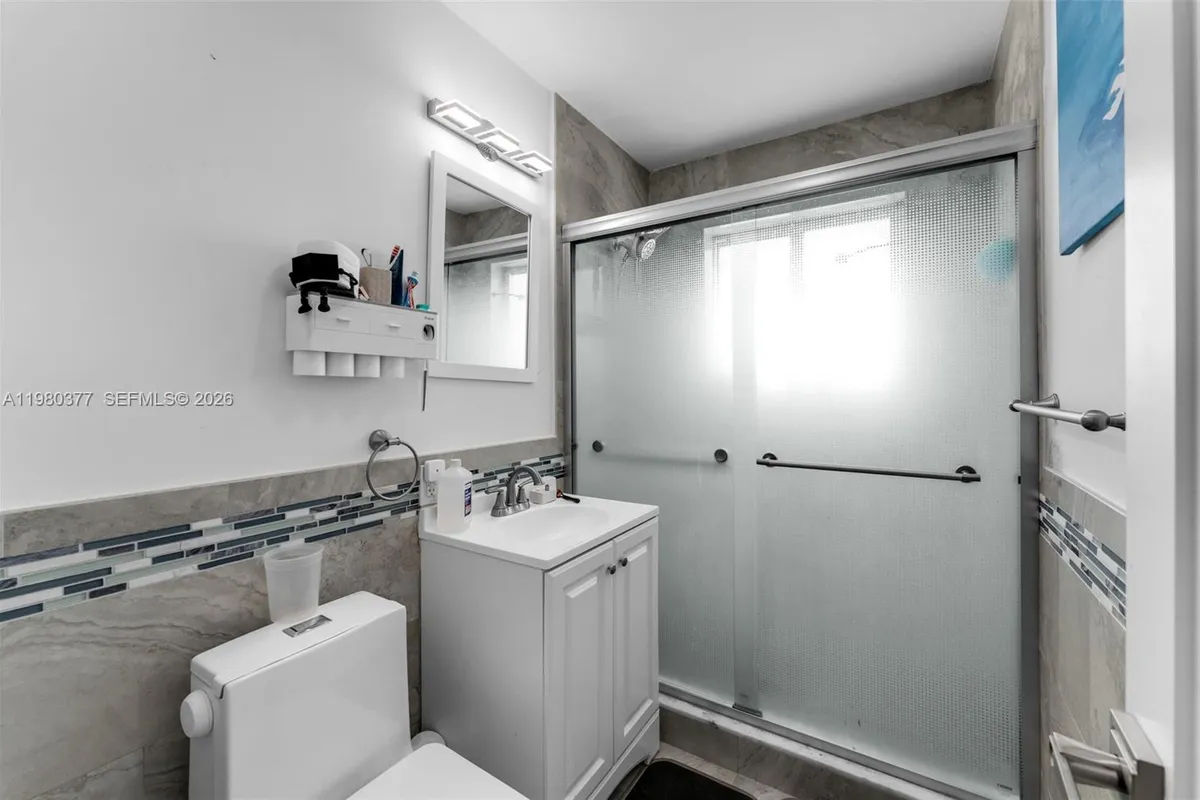 1262 Marlin Dr, Marathon FL 33050