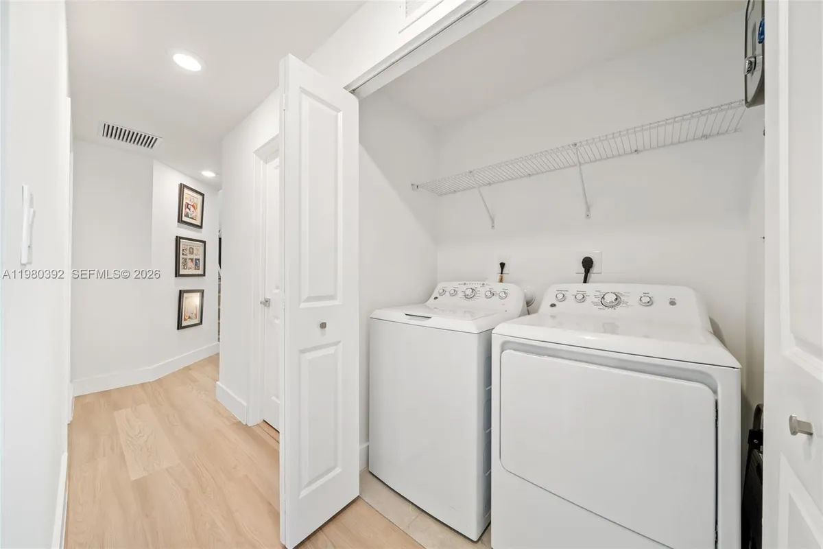 4648 NW 83rd Ave, Doral FL 33166