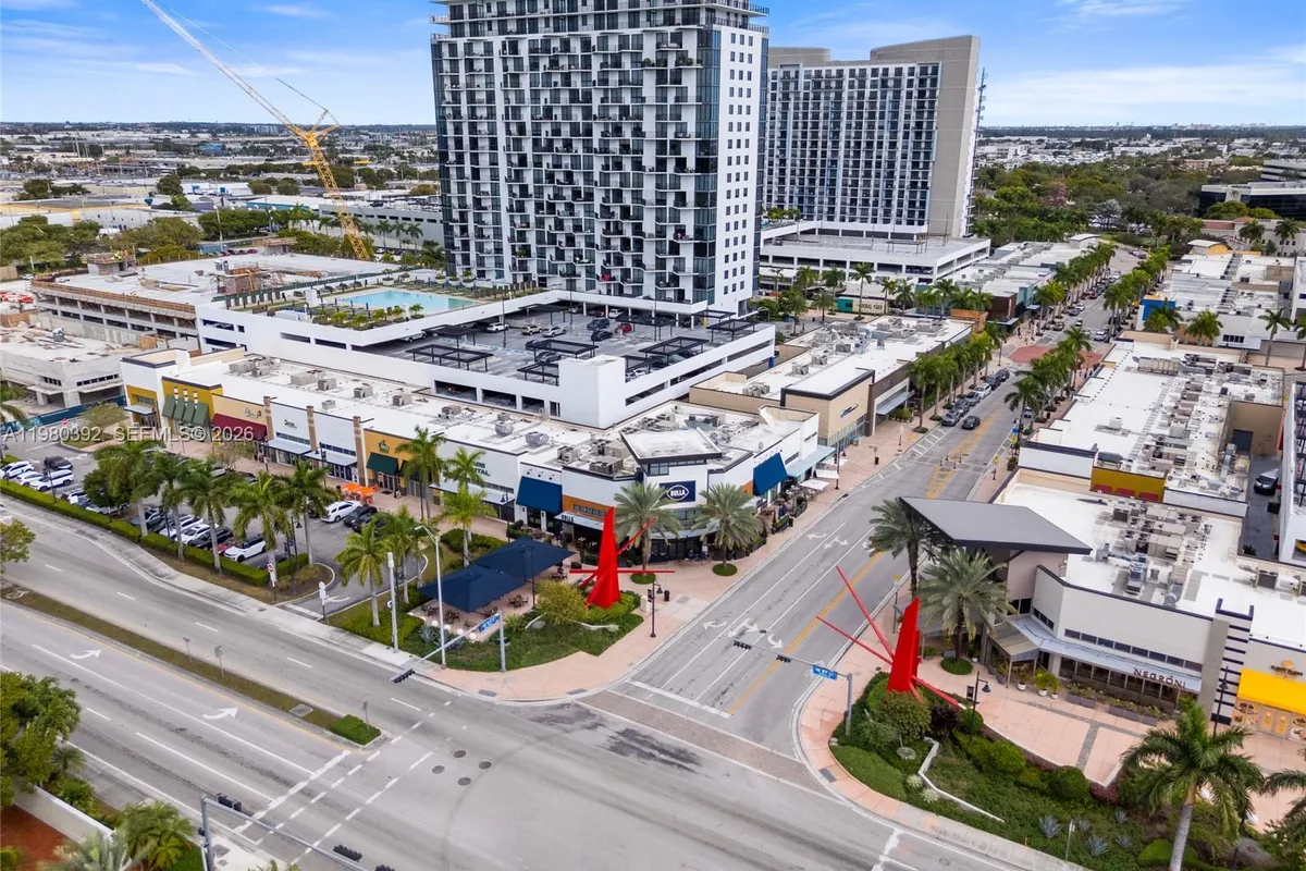 4648 NW 83rd Ave, Doral FL 33166