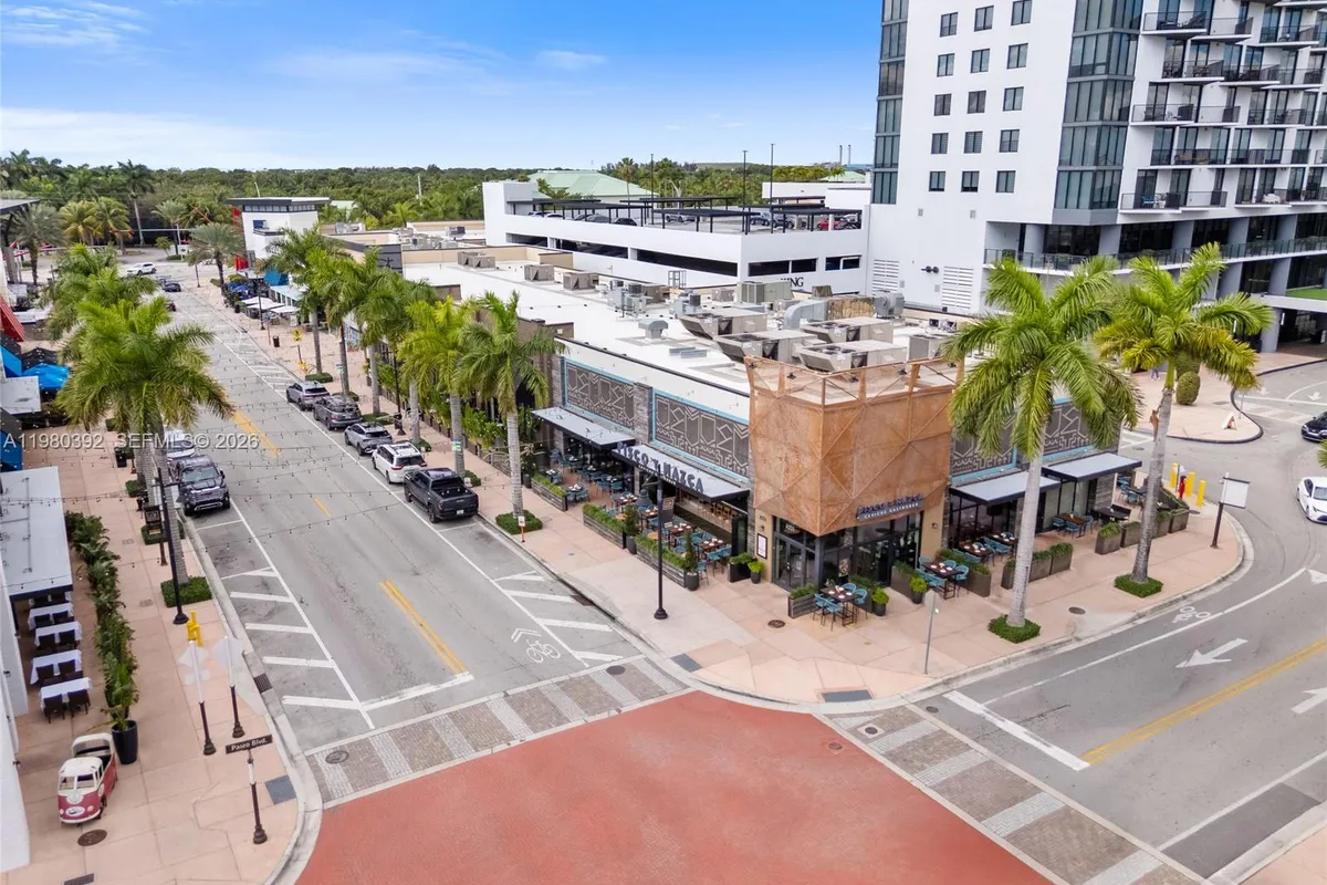 4648 NW 83rd Ave, Doral FL 33166