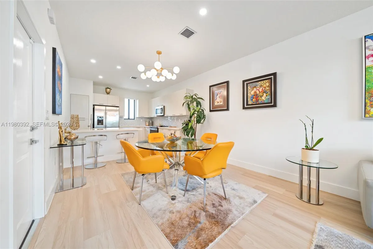 4648 NW 83rd Ave, Doral FL 33166