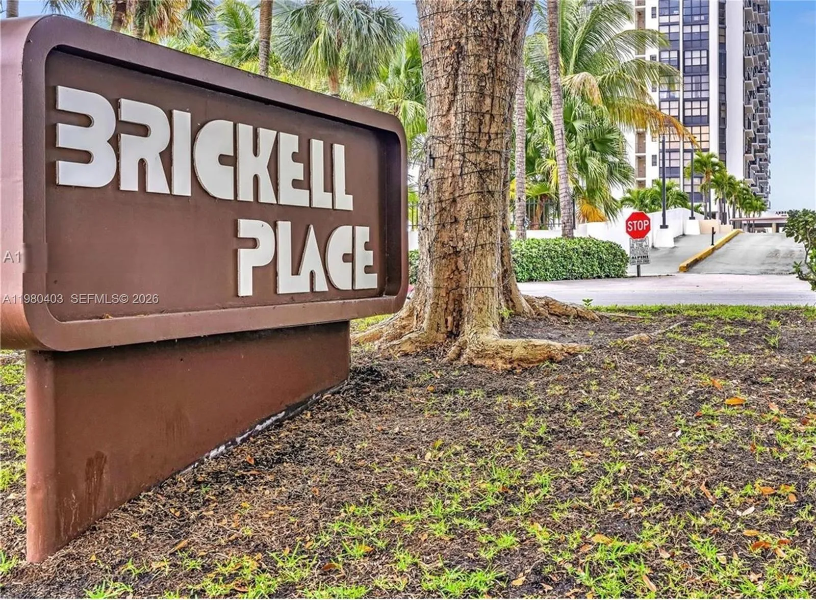 1901 Brickell Ave # B1407, Miami FL 33129