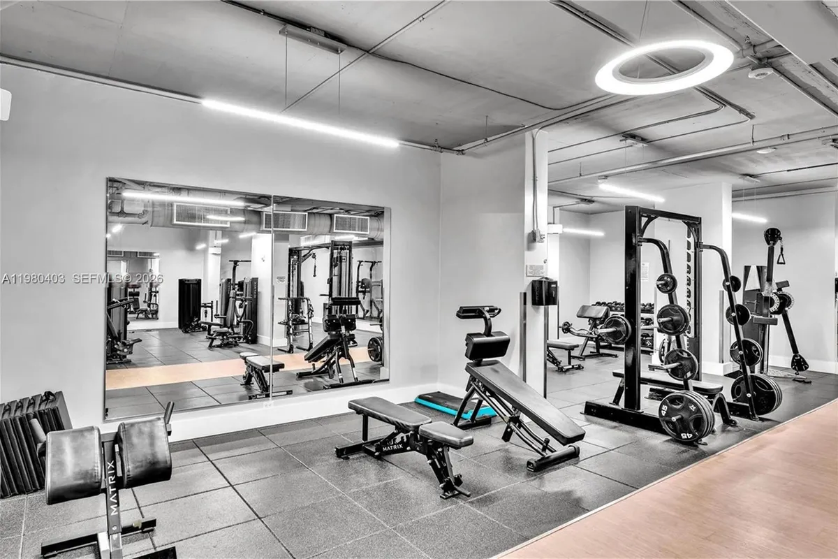 1901 Brickell Ave # B1407, Miami FL 33129