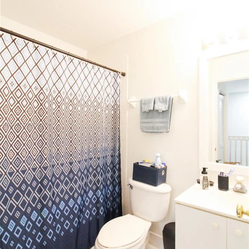 5791 NW 116th Ave # 103, Doral FL 33178