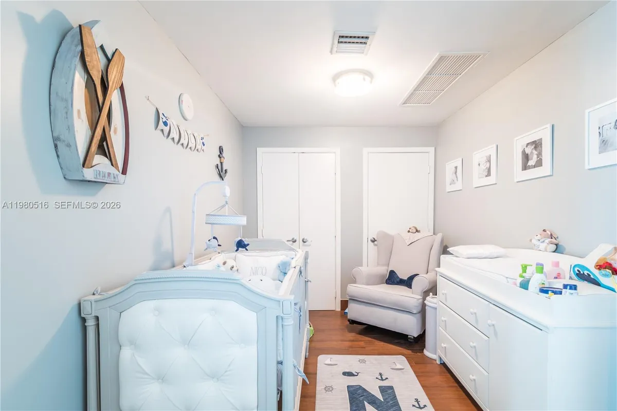 888 Biscayne Blvd # 3506, Miami FL 33132