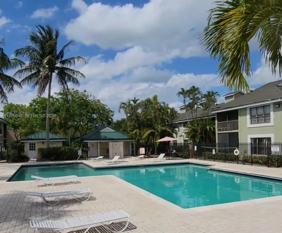 3979 NW 87th Ave # 3979, Sunrise FL 33351