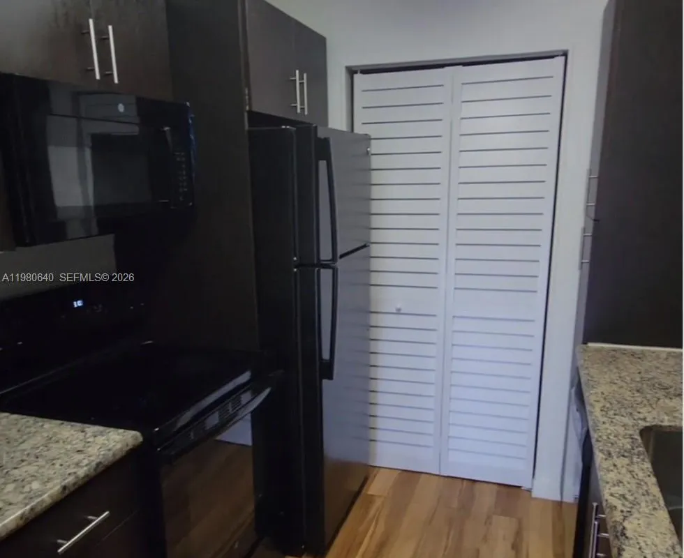 3979 NW 87th Ave # 3979, Sunrise FL 33351