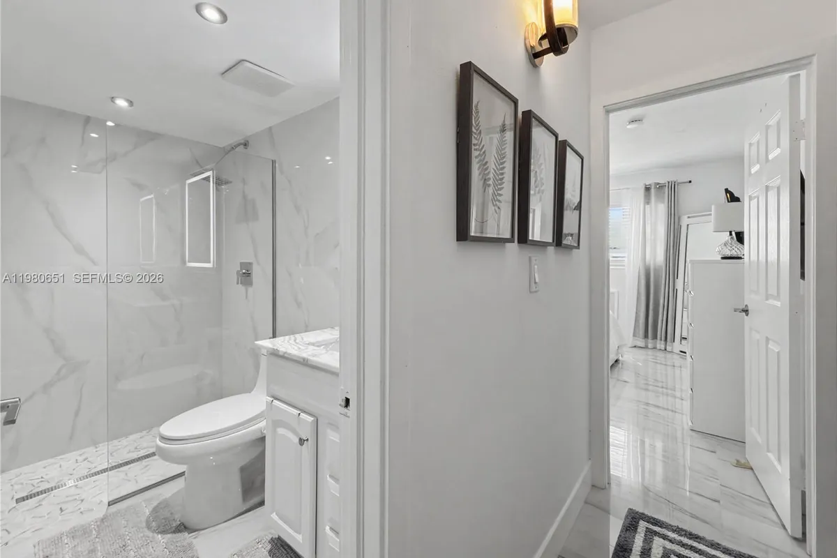 5301 Ocean Ter # 7, Marathon FL 33050