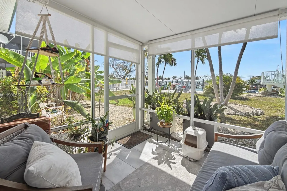 5301 Ocean Ter # 7, Marathon FL 33050