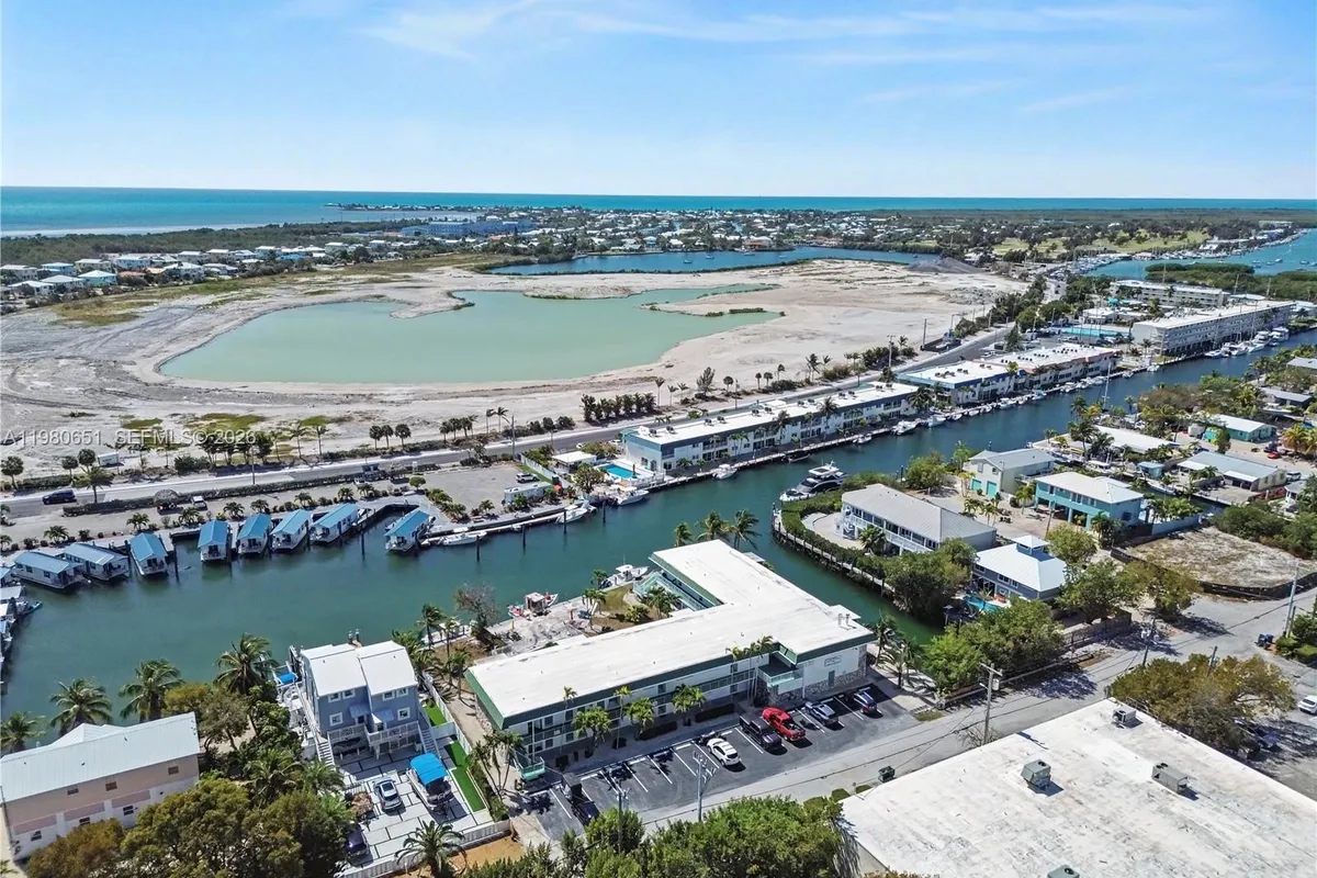 5301 Ocean Ter # 7, Marathon FL 33050