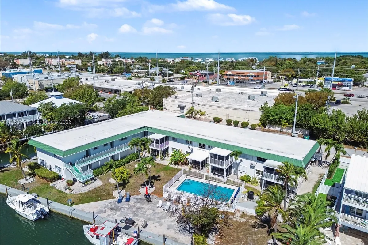 5301 Ocean Ter # 7, Marathon FL 33050