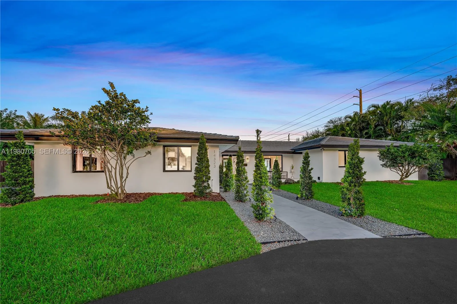 14323 SW 80th Ave, Palmetto Bay FL 33158