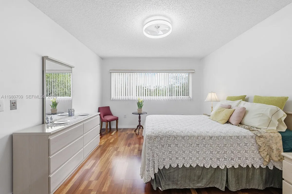 1200 SW 137th Ave # 308E, Pembroke Pines FL 33027