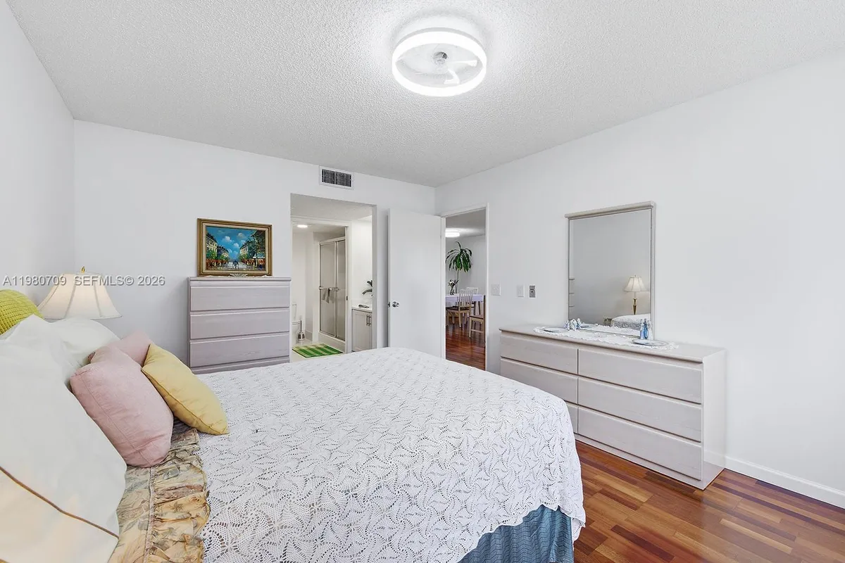 1200 SW 137th Ave # 308E, Pembroke Pines FL 33027