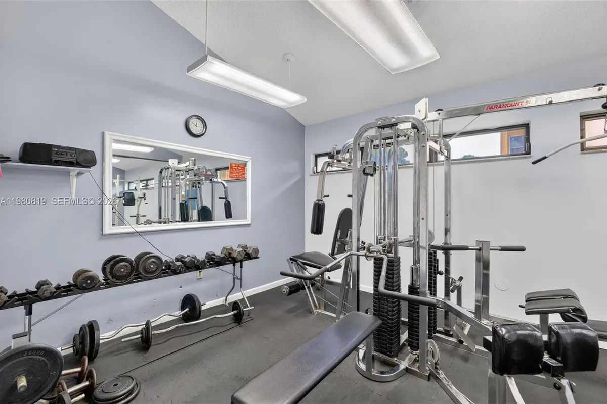 6650 Royal Palm Blvd # 207C, Margate FL 33063