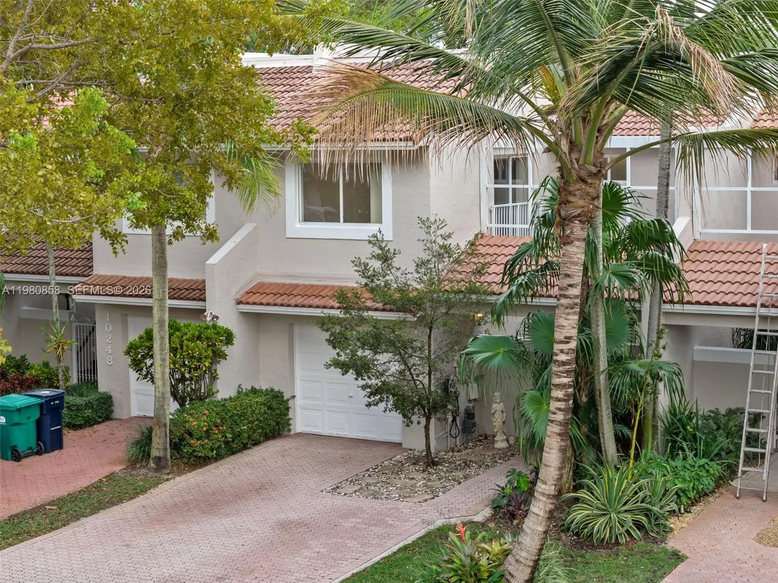 10252 NW 52nd Ter, Doral FL 33178