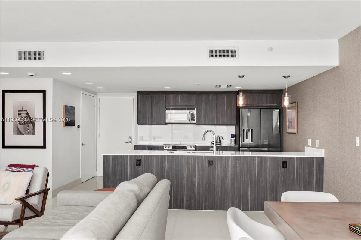 665 NE 25th St # 2102, Miami FL 33137