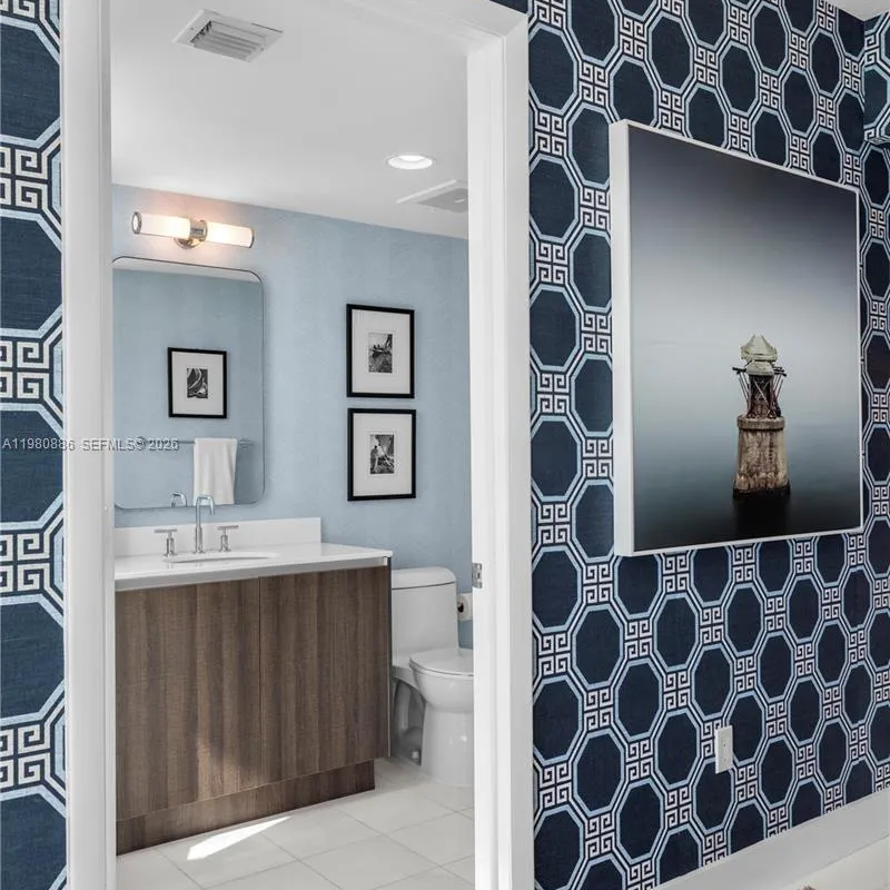 665 NE 25th St # 2102, Miami FL 33137