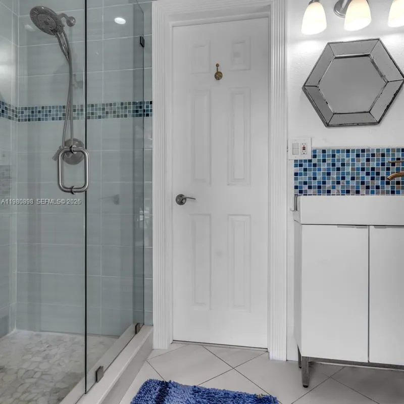 8700 SW 83rd Ct, Miami FL 33143