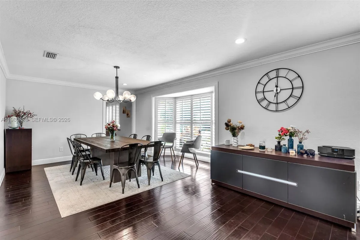 8700 SW 83rd Ct, Miami FL 33143