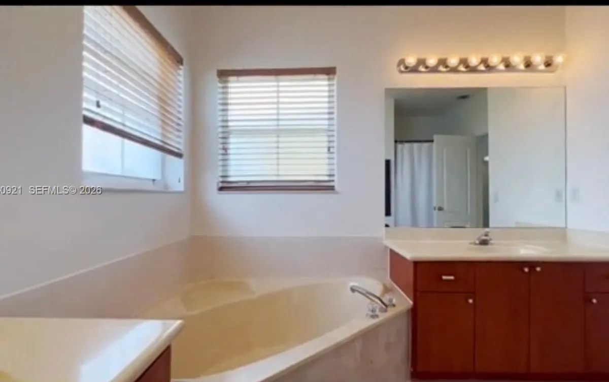 2313 SW 126th Ave, Miramar FL 33027