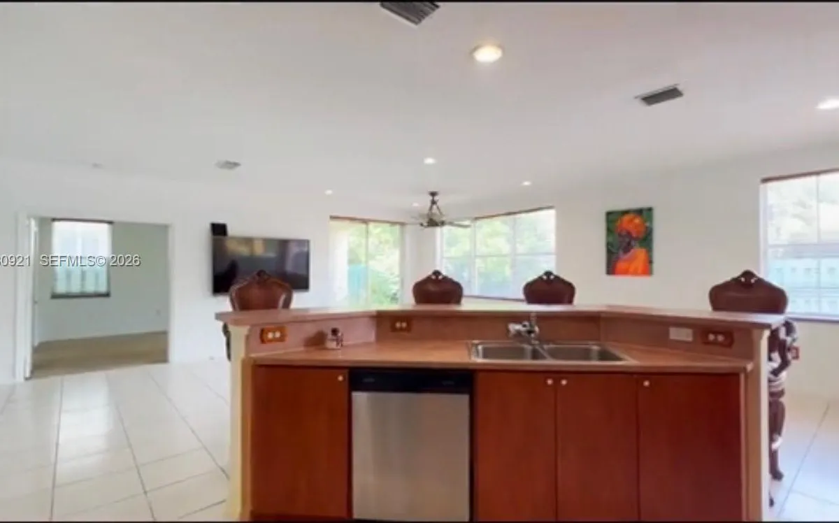 2313 SW 126th Ave, Miramar FL 33027