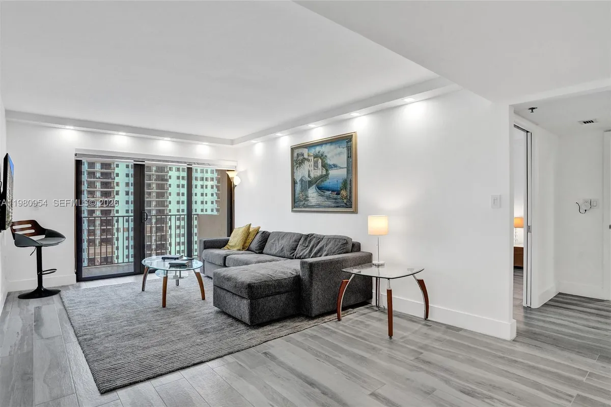 1201 S Ocean Dr # 1407S, Hollywood FL 33019