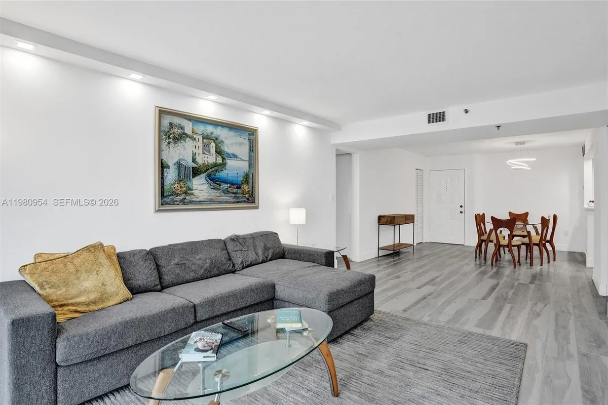 1201 S Ocean Dr # 1407S, Hollywood FL 33019