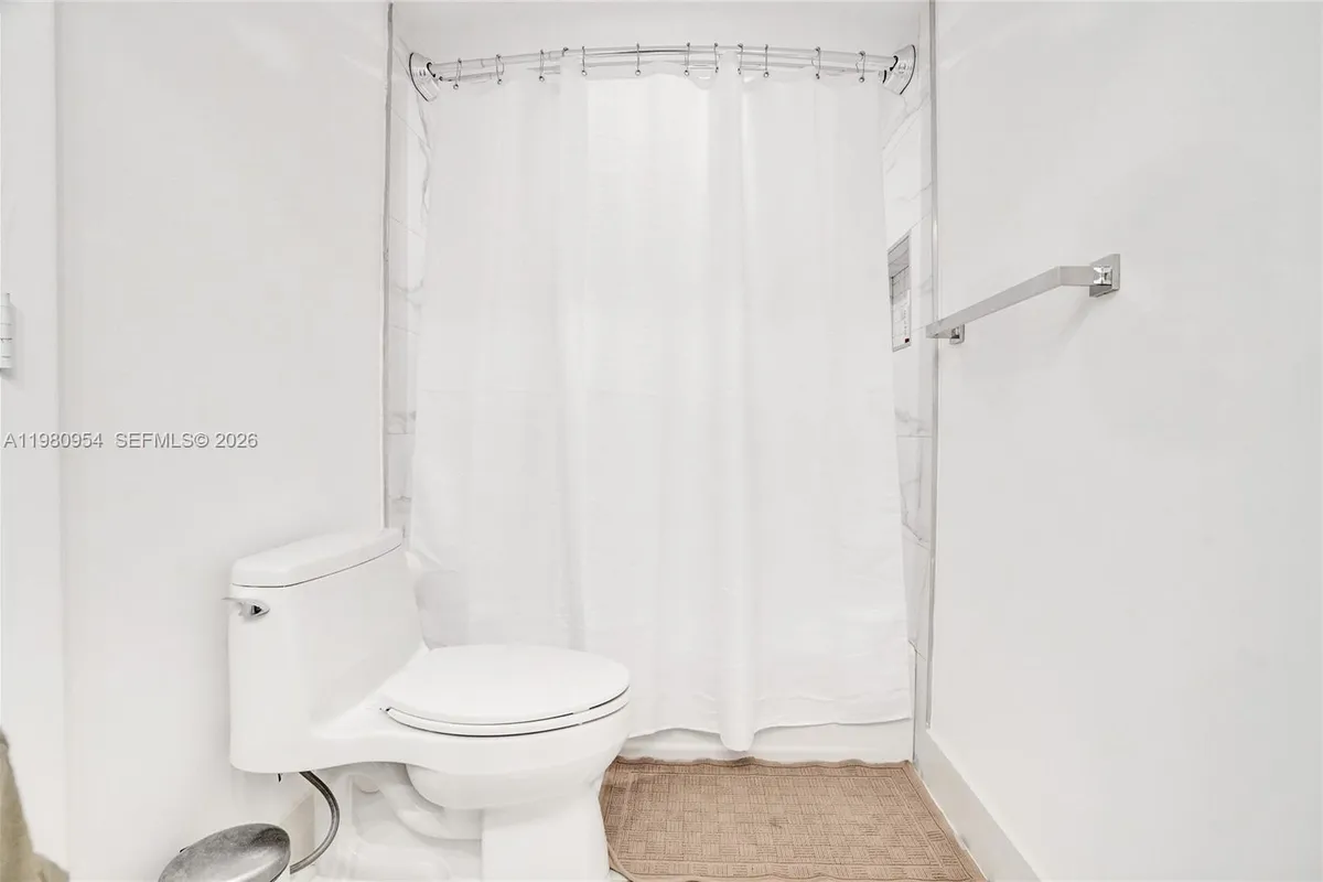 1201 S Ocean Dr # 1407S, Hollywood FL 33019