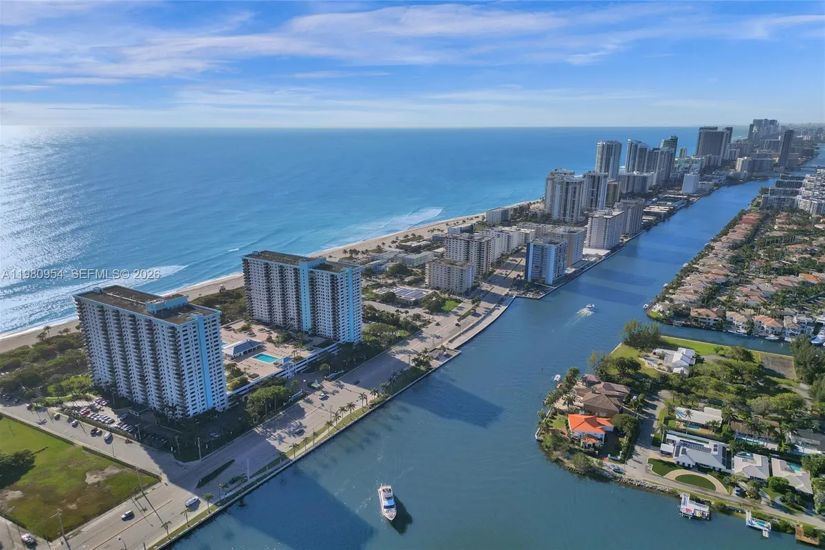 1201 S Ocean Dr # 1407S, Hollywood FL 33019