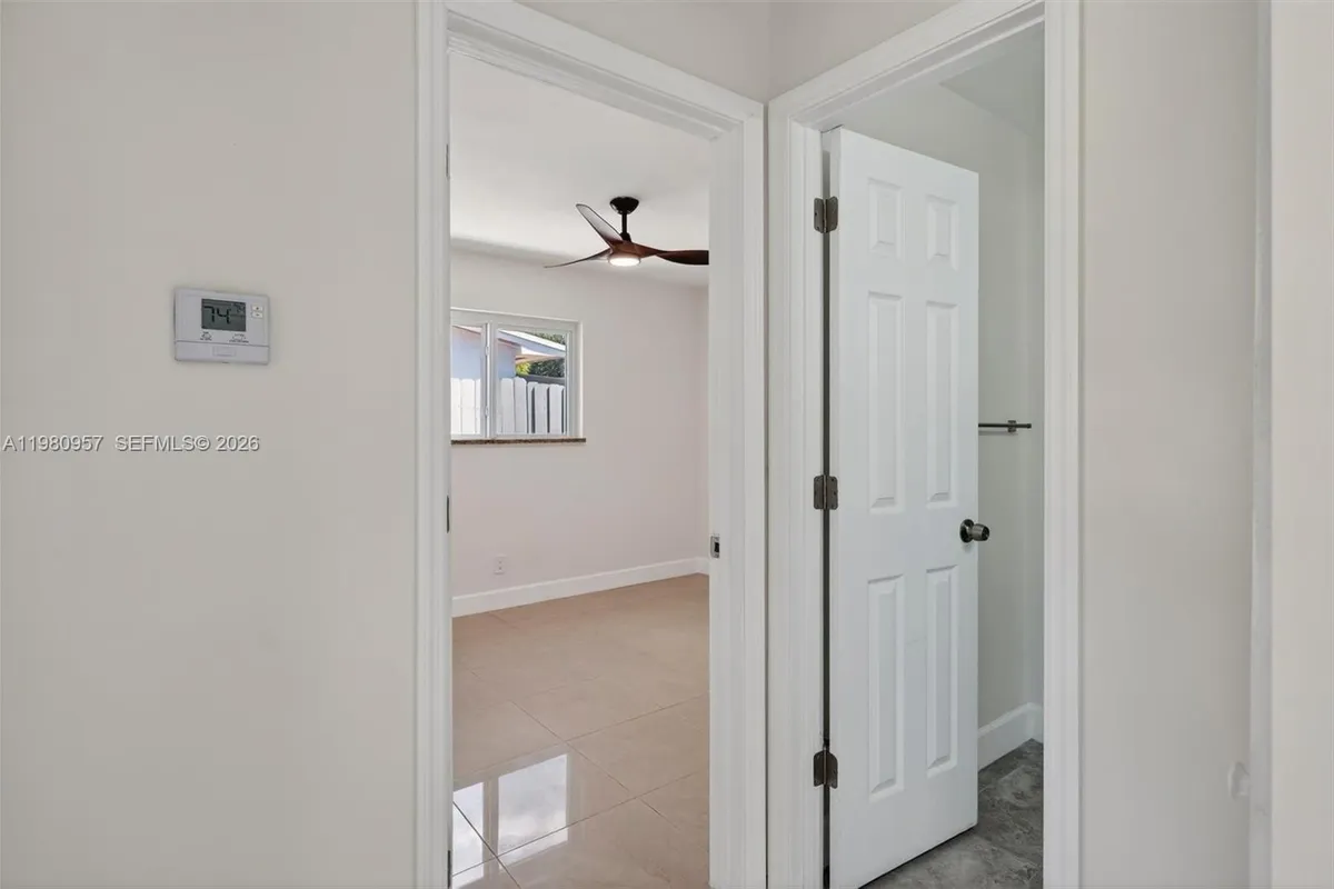 6740 Arthur St, Hollywood FL 33024