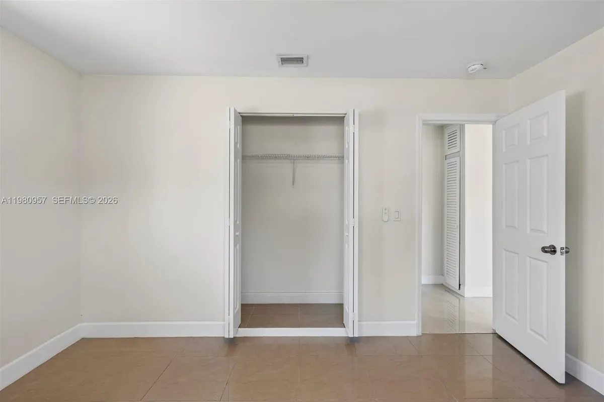 6740 Arthur St, Hollywood FL 33024